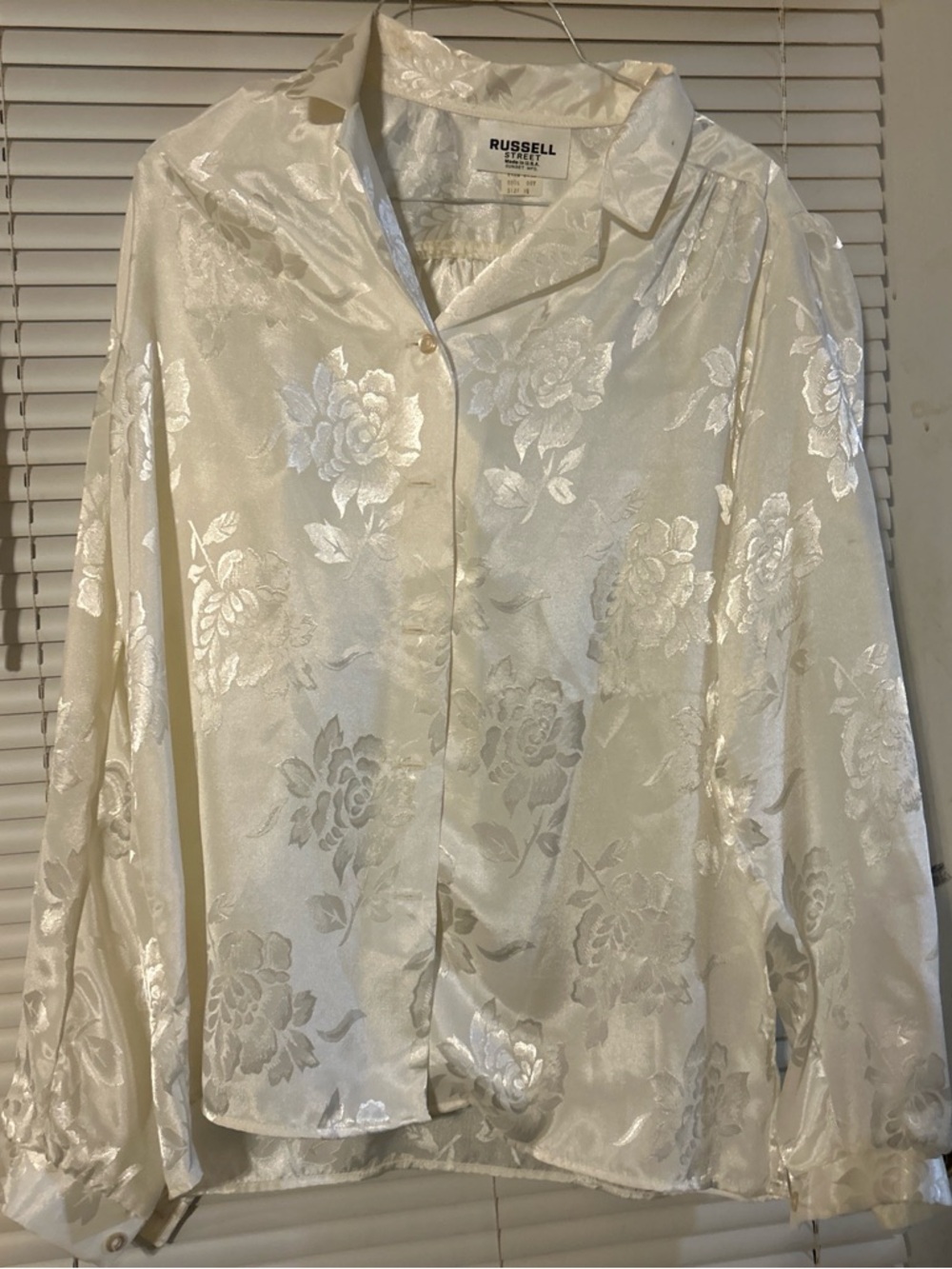 Vintage Russell Street Silky Floral Button-Up Blouse in Ivory size 14